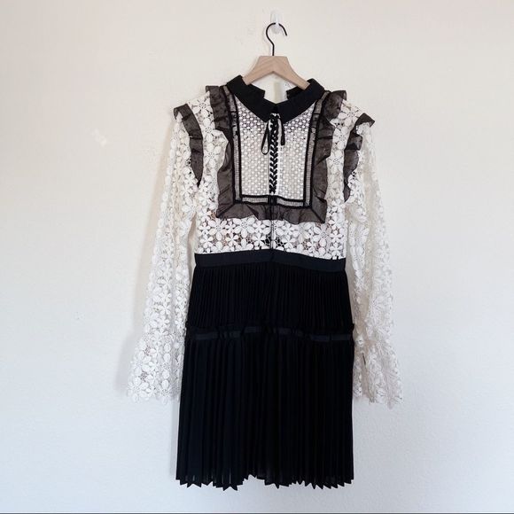 Self Portrait Adeline Lace Up Pleated Dress - Picture 5 of 13